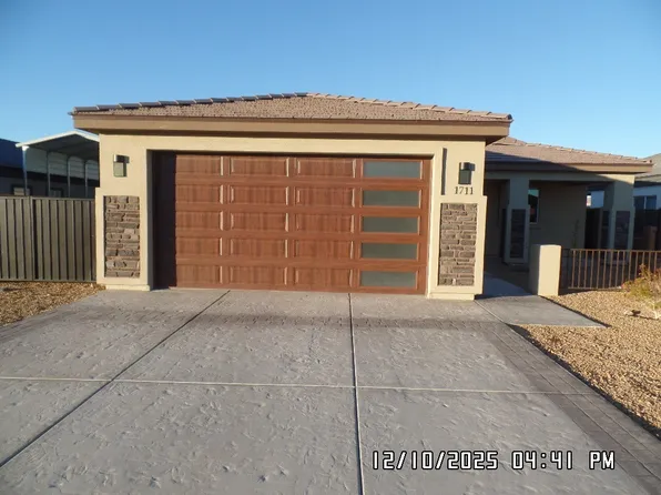 1711 Sugar Bush Pl, Fort Mohave, AZ 86426