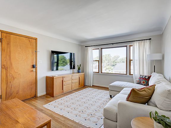 2nd image of 23010 Norwood Ave APT 3