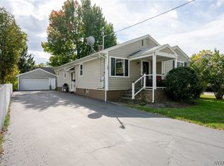 136 Helen Ave, Blasdell, NY 14219