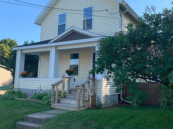2nd image of 708 E Spruce St