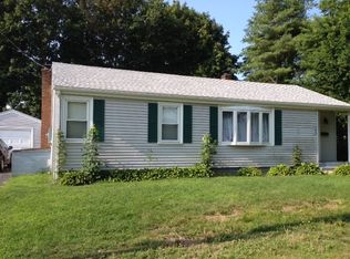 23 Kenyon Rd, Tiverton, RI 02878