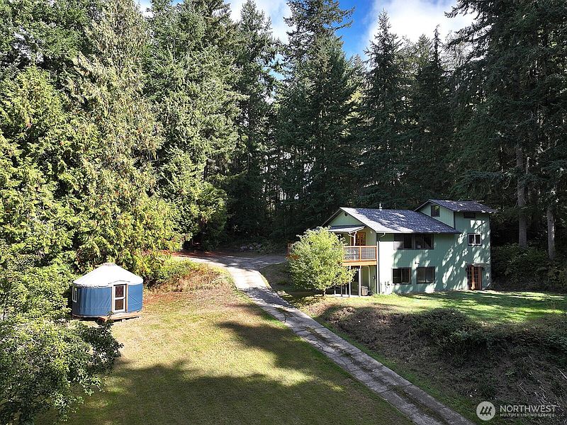 4th image of 2959 Foxfire Lane