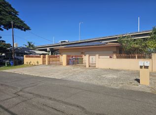 928 1st St #A, Pearl City, HI 96782