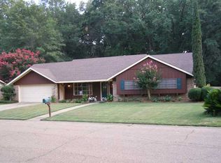 67 Fern Valley Rd, Brandon, MS 39042