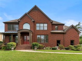 2238 Post Oak Tritt Rd, Marietta, GA 30062