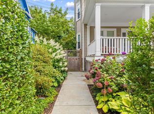 50 Columbia St #2, Brookline, MA 02446