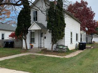 422 N 4th Ave, Sturgeon Bay, WI 54235