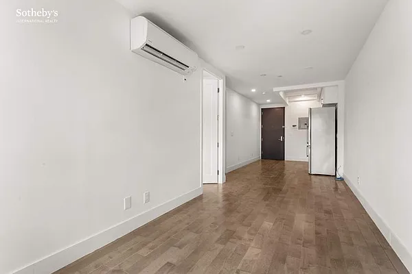 Rented by Sotheby's International Realty | media 9