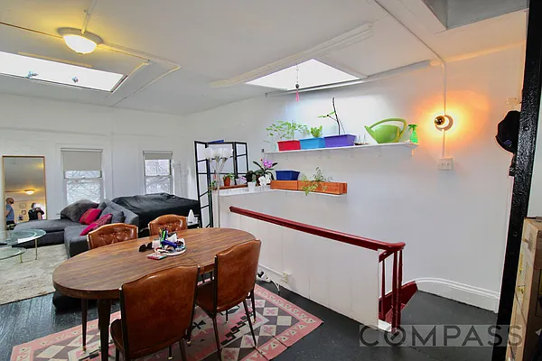 Rented by Compass | media 10
