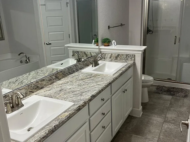216 Heritage Park Ln — Photo 14