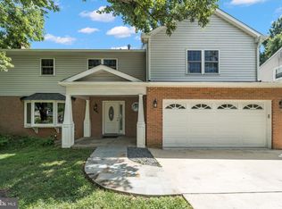 7014 Galgate Dr, Springfield, VA 22152