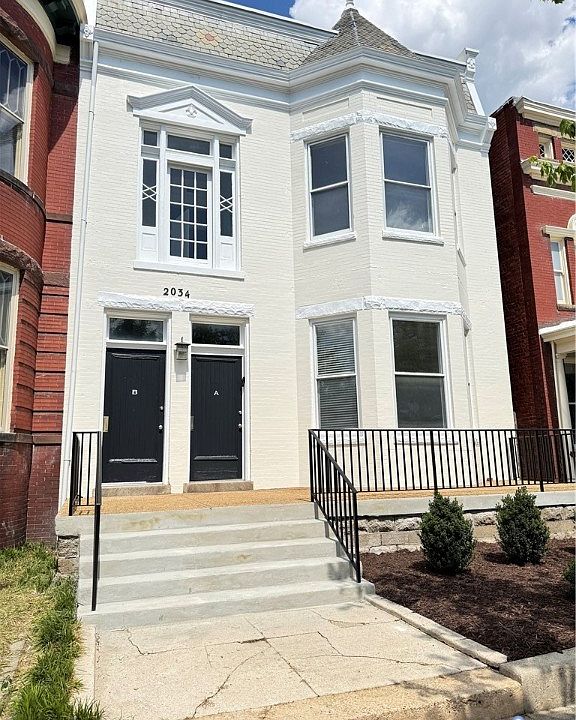 1st image of 2034 W Grace St #A