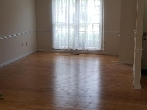 3rd image of 12686 Wimbley Ln