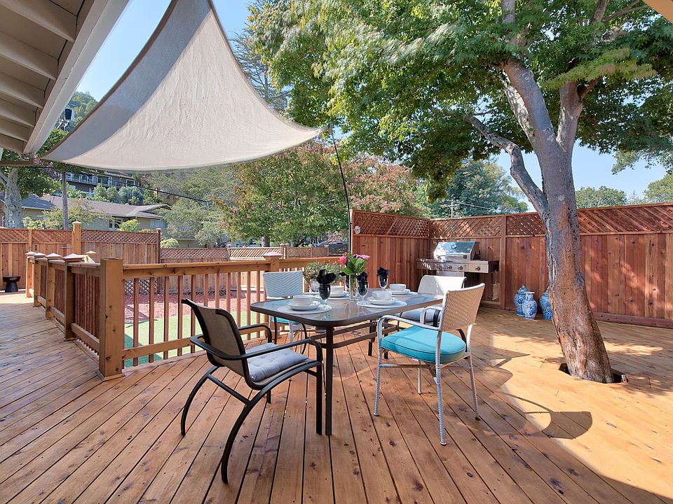 another view of New Cedar Deck