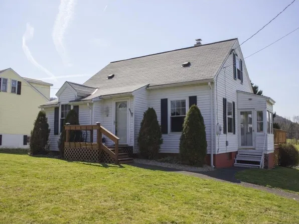 32 Trim St, Kirkwood, NY 13795