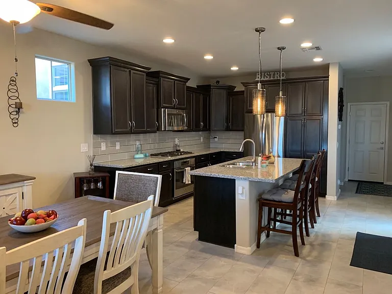 2266 S Annie Ln — Photo 4