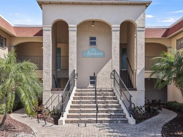 8151 Blind Pass Rd APT 21, Saint Pete Beach, FL 33706
