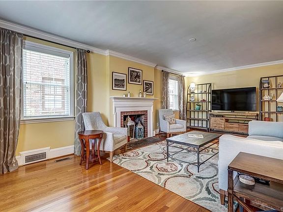 5th image of 3903 Park Ave