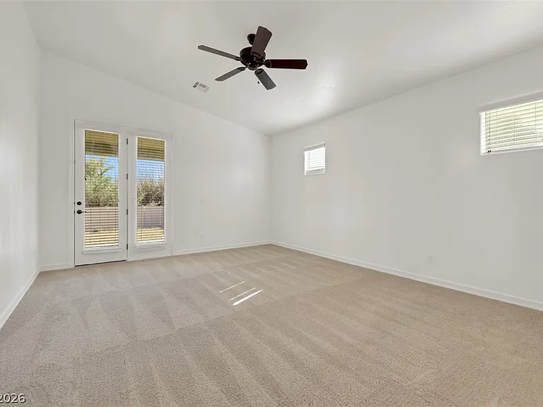 2519 Sparrow Way — Photo 32