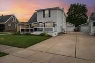photo property thumbnail
