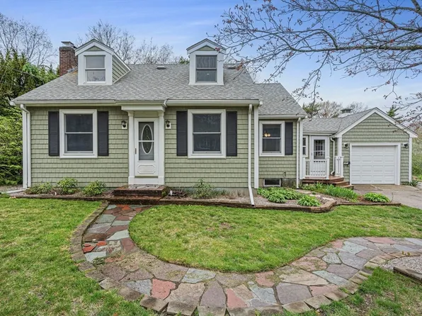 507 Middle St, Braintree, MA 02184
