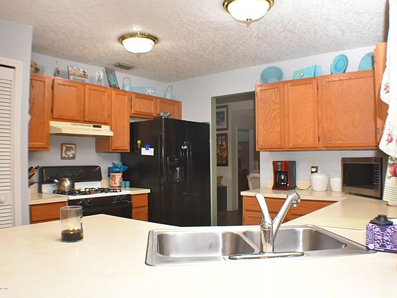 4th image of 2490 Grand Teton Blvd