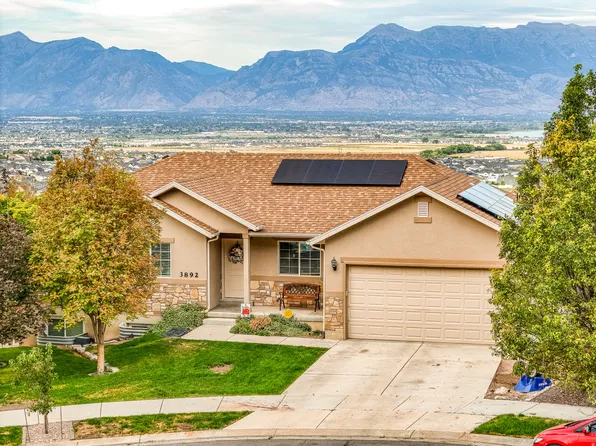 3892 E South Pass Cv, Eagle Mountain, UT 84005