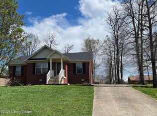 104 Ohio Ct, Coxs Creek, KY 40013