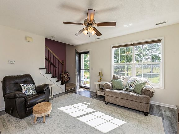 4th image of 5815 Marble Cir