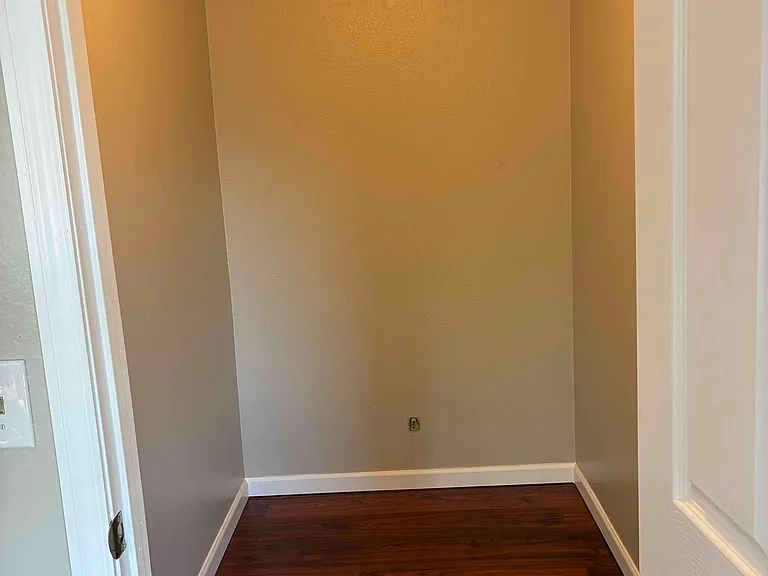 6521 E 9th Ave #2 — Photo 6