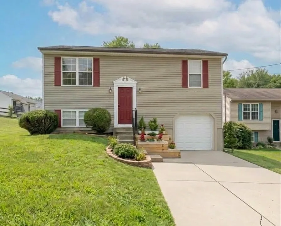 2649 Ridgecrest Ln