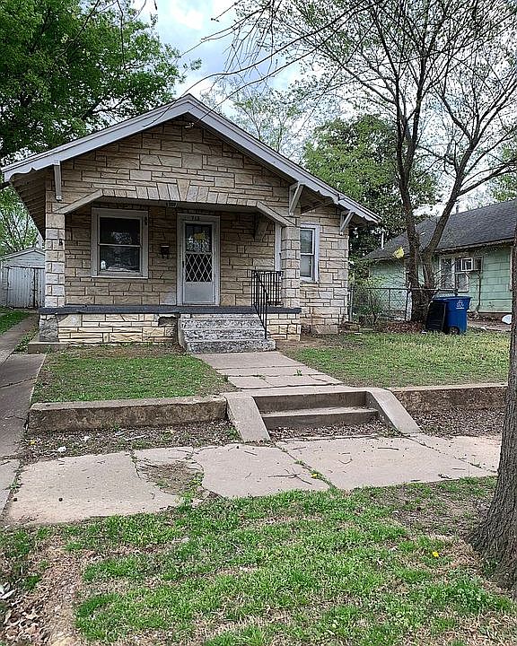 1st image of 713 N Gillette Ave