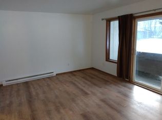 895 Linda Ct APT 2-2-2, Homer, AK 99603