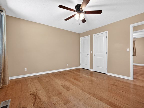 20th image of 214 Boyd Creek Rd