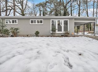 2597 Dale Creek Dr NW, Atlanta, GA 30318