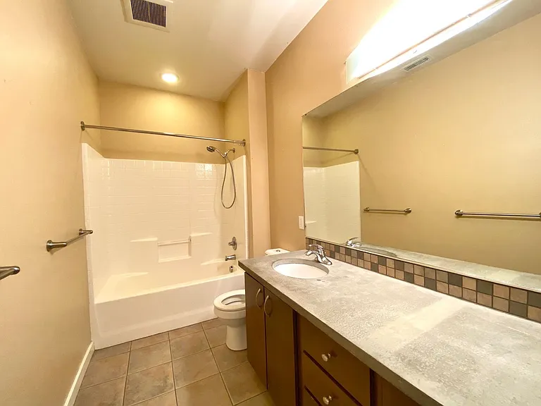 3110 SW Dolph Ct #B4 — Photo 12