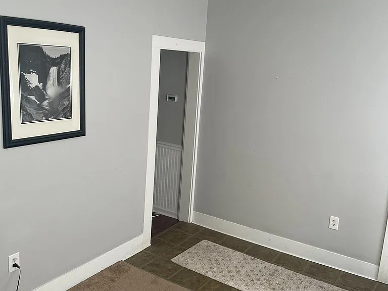 28 Liberty St #1 — Photo 4