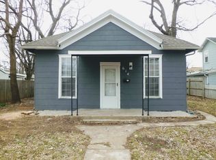 614 Park Pl, Salina, KS 67401