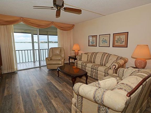 2nd image of 7665 Sun Island Dr S APT 202