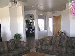 3rd image of 2701 E CAITLIN