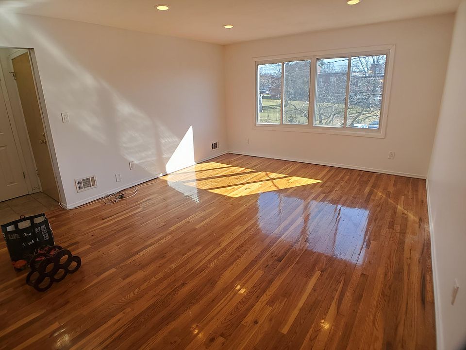 1st image of 143-10 20th Ave #2