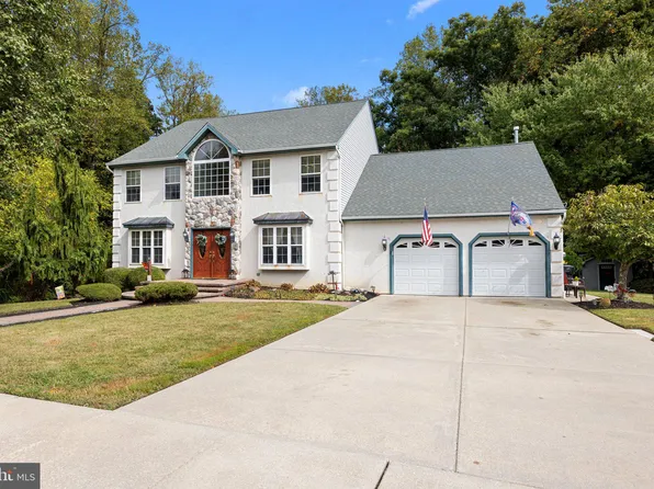 7 Susies Holw, Sewell, NJ 08080