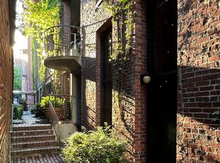 611 Post Ave APT 3, Seattle, WA 98104