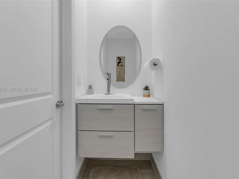 21068 NE 8th Ave — Photo 21