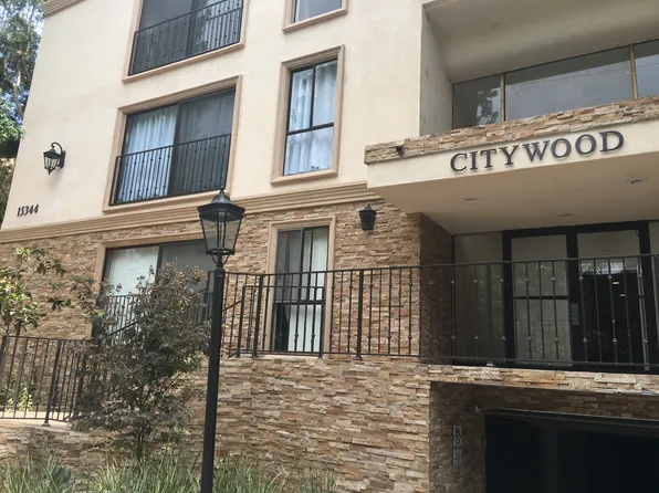 15344 Weddington St Unit 109, Van Nuys, CA 91411