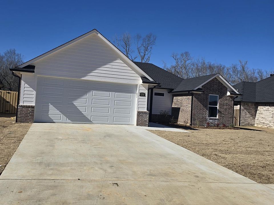 1st image of 2102 Gavin Dr