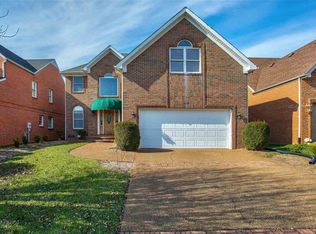 1059 Saint Andrews Cir, Bowling Green, KY