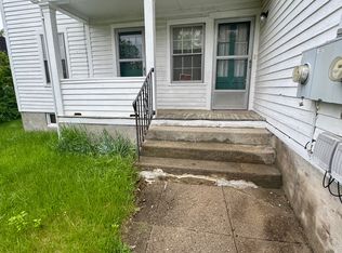 111 Rockwell St #1, Winsted, CT 06098