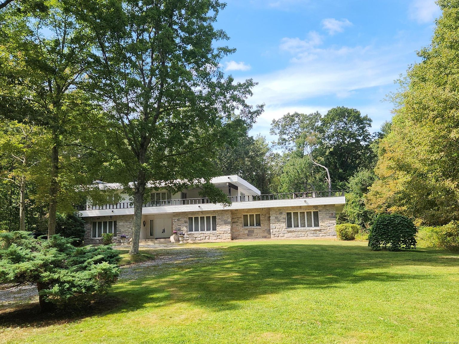 25 Mountain Brook Drive, Cheshire, CT 06410 | Zillow
