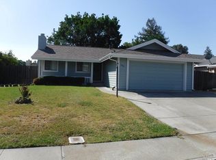 536 Tipperary Dr, Vacaville, CA 95688